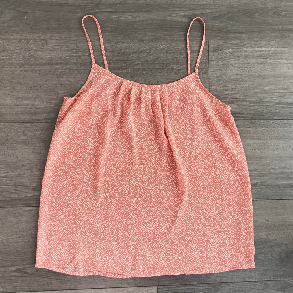 Loft pink dot tank